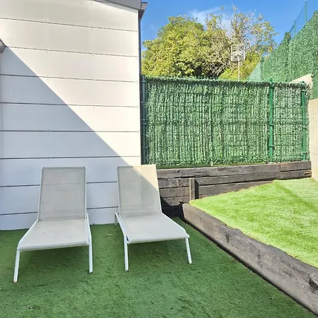 アパート Terrazas De